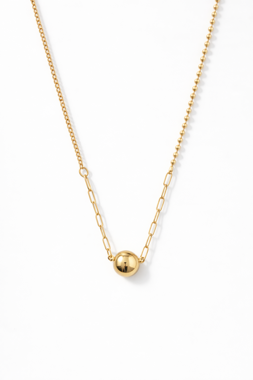 Cadena Órbita dorada